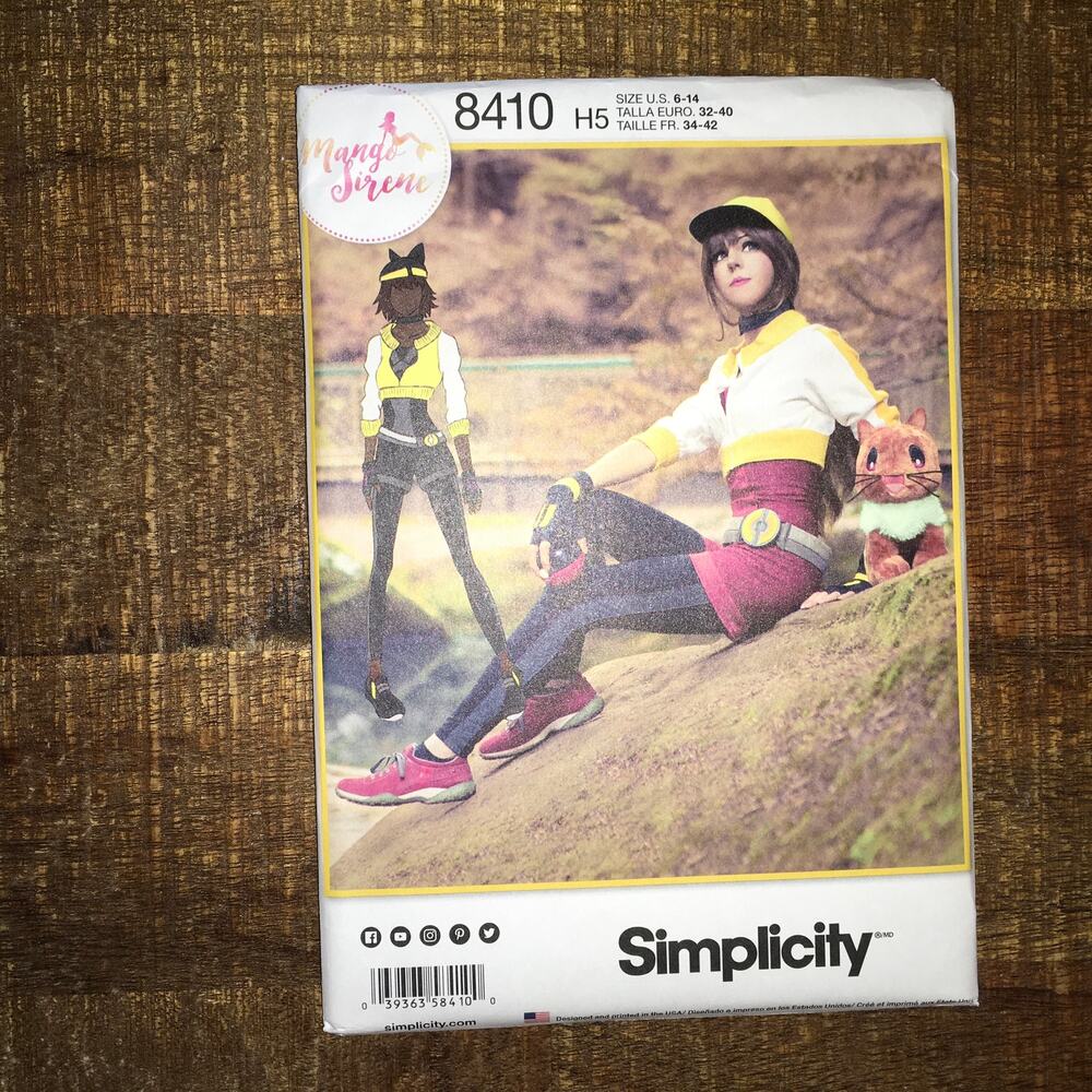 Simplicity Sewing Pattern 8410 Pokemon Go Anime Trainer Cosplay 6-14 UNCUT